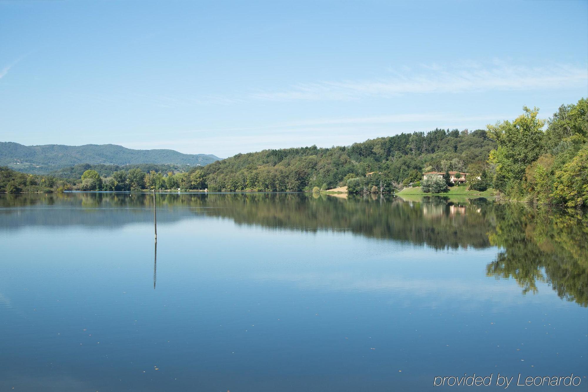 Hotel Del Lago คาวริเลีย ภายนอก รูปภาพ