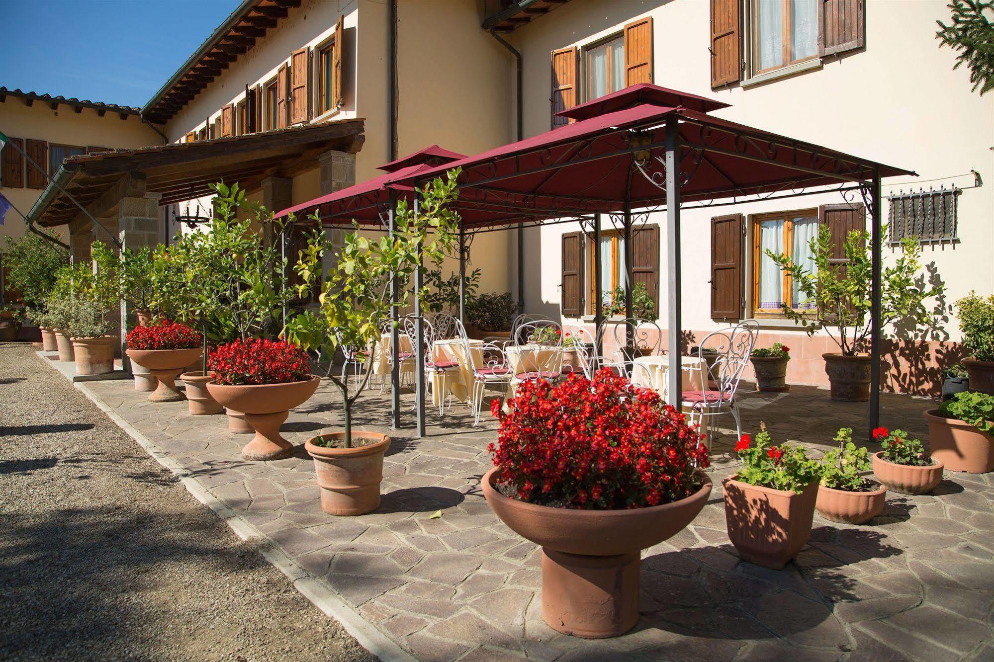 Hotel Del Lago คาวริเลีย ภายนอก รูปภาพ